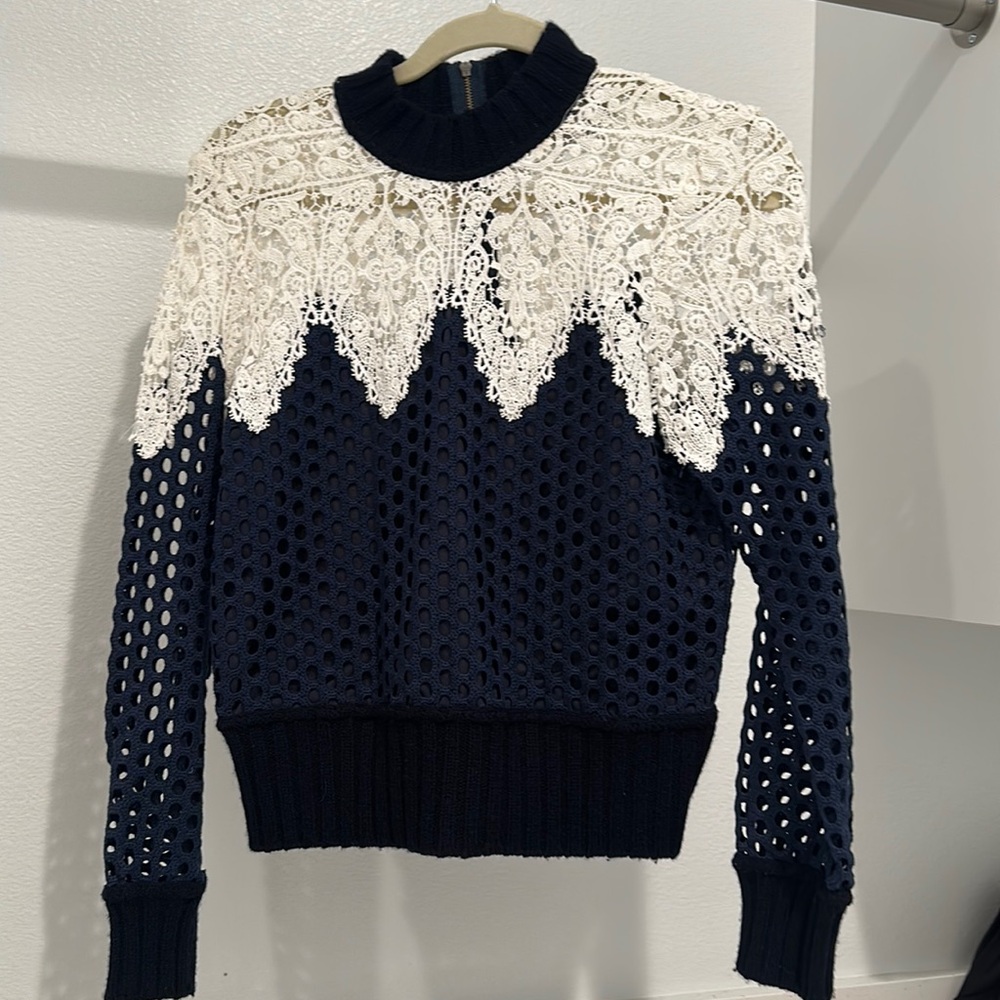 Sea Lace Navy and White Top